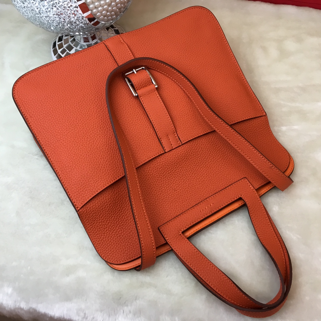 Hermes Halzan 31 Handbag Shoulder Bag In Feu Orange Clemence Leather